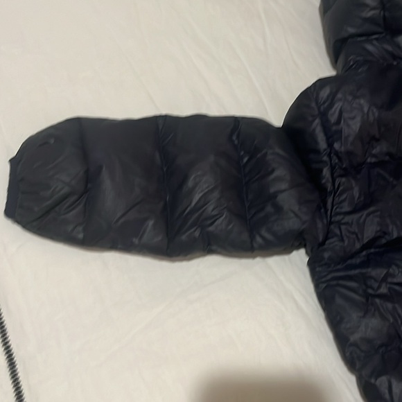 Patagonia down sweater puffer sz 2T toddler coat - Picture 5 of 6
